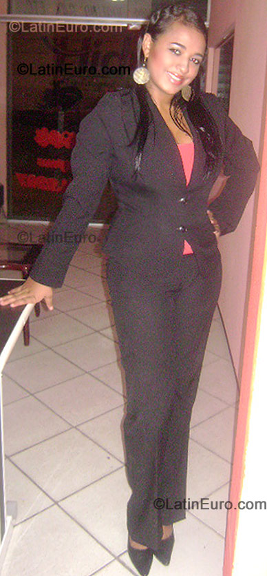 Date this exotic Brazil girl Gisele from Fortaleza B-221