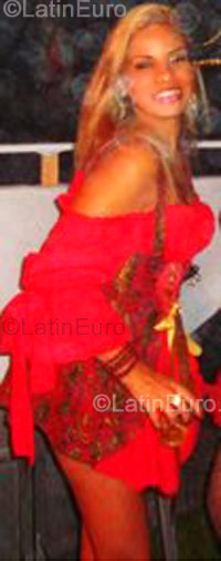 Date this foxy Brazil girl Vivian from Sao Paulo BR4204