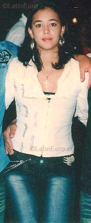 Date this pretty Brazil girl B-266 from Aracaju B-266