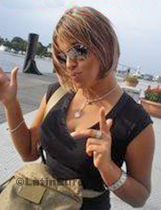 Date this lovely Brazil girl Jacqueline from Rio de Janeiro B-81