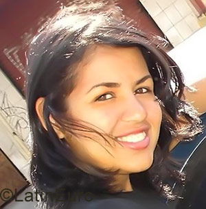 Date this hot Brazil girl Josy from Sao Paulo B1005