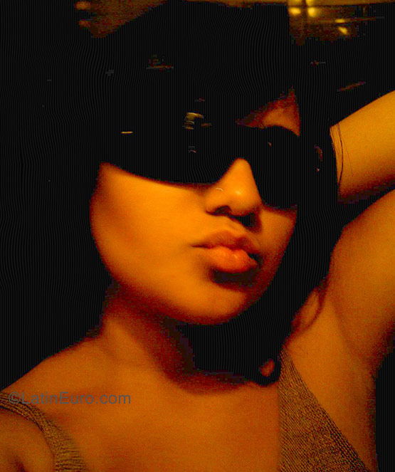 Date this passionate Brazil girl Caroline from Sao Paulo B1145