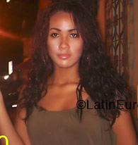 Date this athletic Brazil girl Cynthia from Ilheus B1260