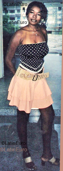 Date this hot Brazil girl Gilvania from Belford Roxo B1327