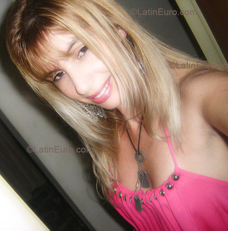 Date this young Brazil girl Elisangela from Mirandopolis B1376