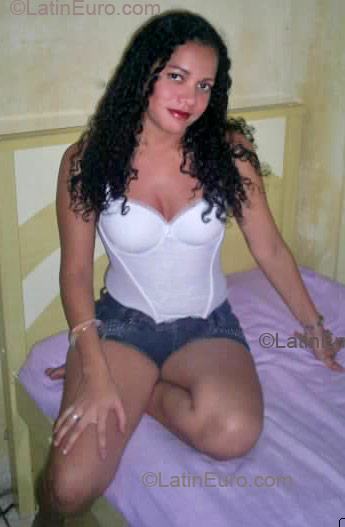 Date this stunning Brazil girl Marilia from Fortaleza B1473