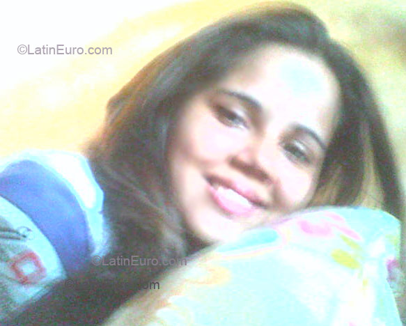 Date this hot Brazil girl Erica- from Teresina B1478