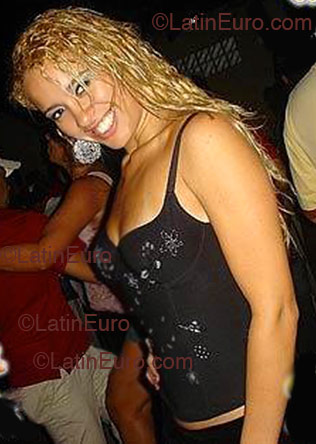 Date this young Brazil girl Caroline from Fortaleza B1600