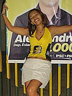 Date this passionate Brazil girl Crisnan from Belem B2158