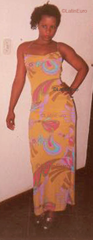 Date this funny Brazil girl Marcia from Salvador B2169