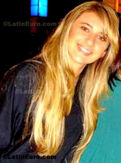 Date this hot Brazil girl Samara from  B217