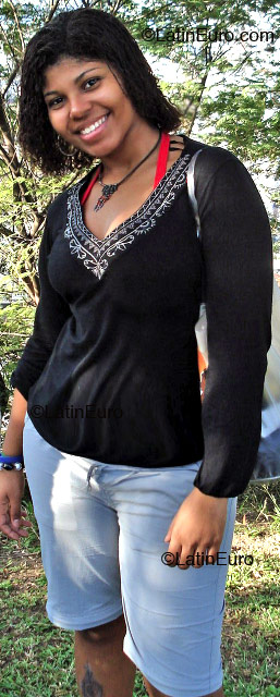 Date this tall Brazil girl Jaqueline from  B2259