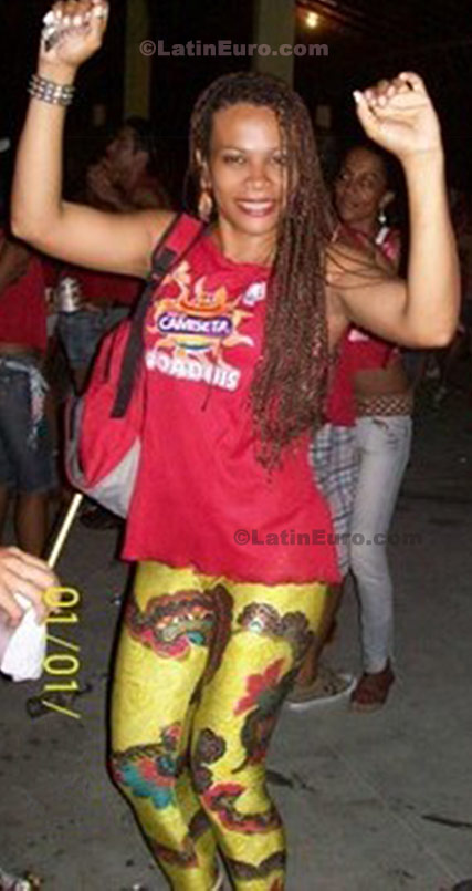 Date this pretty Brazil girl Maria Gorethe from Bom Jesus Da Lapa BR4103