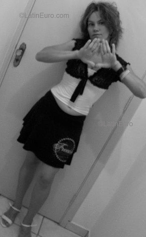 Date this good-looking Brazil girl Maria from SAO PAULO B2295