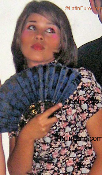 Date this gorgeous Brazil girl Janiffer from Joao Pessoa B2389