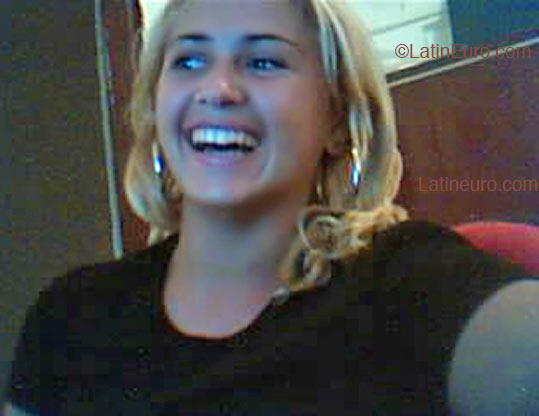 Date this lovely Brazil girl Lurdivane from Alto  Longa   B2404