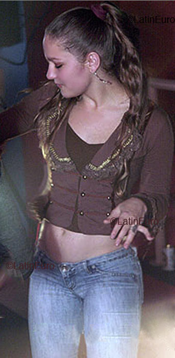 Date this sultry Brazil girl Natalia from Florianopolis B2433