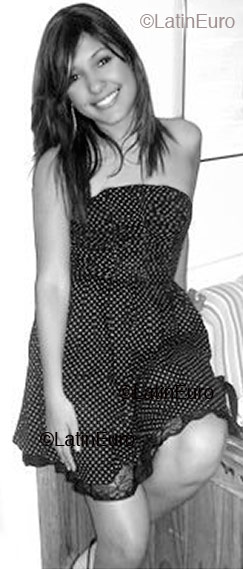 Date this hard body Brazil girl Barbara from LIBERDADE B2447