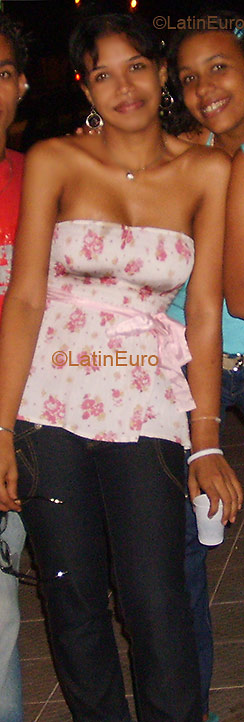 Date this passionate Brazil girl Kenny from ARACAJU B2475