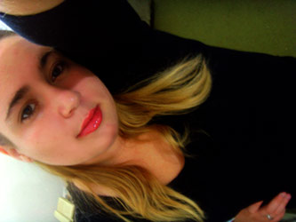 Date this sultry Brazil girl Anna from Petropolis B2507