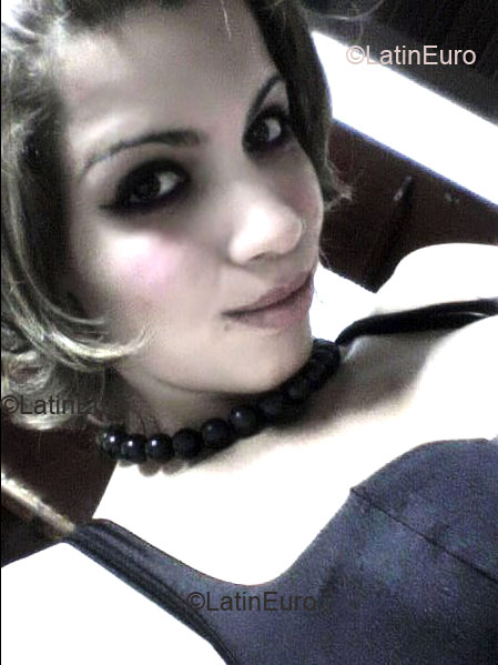 Date this foxy Brazil girl Larissa from JOAO PESSOA B2550