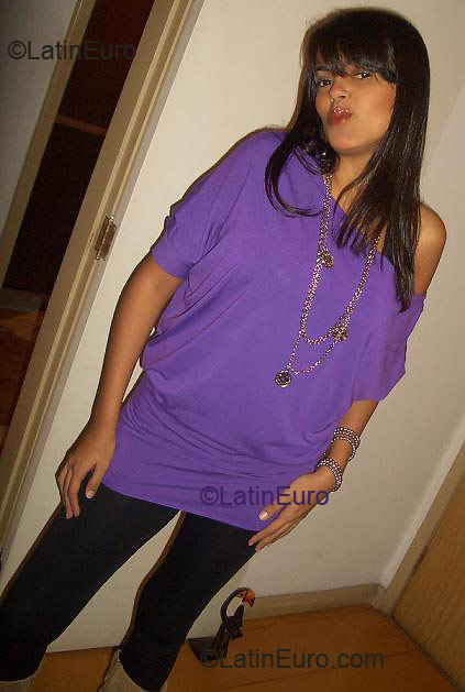 Date this georgeous Brazil girl Michele from RESENDE B2575