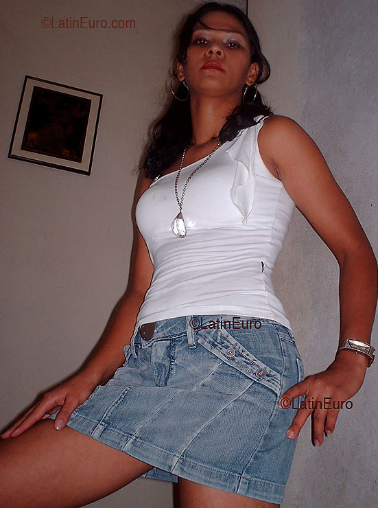 Date this tall Brazil girl Eliete from GOVERNADOR VALADARES B2625