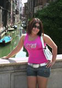 Date this lovely Brazil girl Amanda from MAXARANGUAPE B2632