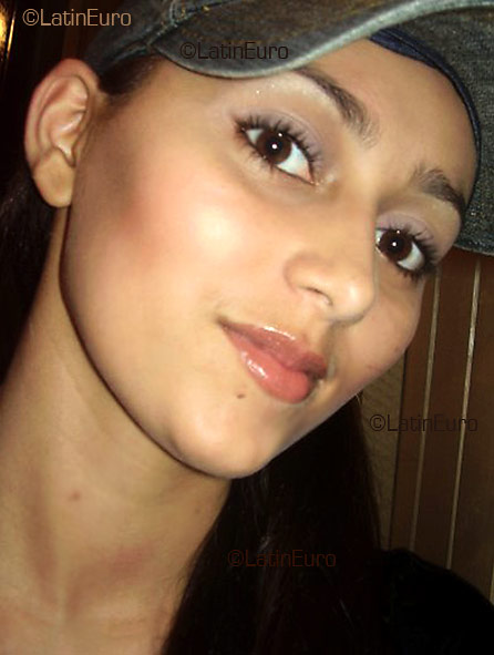 Date this foxy Brazil girl Hadala from VERA B2637