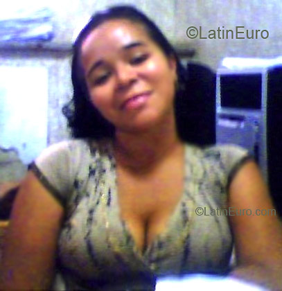 Date this foxy Brazil girl Aline from NOSSA SENHORA DO SOCORRO B2664