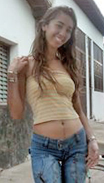 Date this pretty Brazil girl Lorena from VALENCA DO PIAUI B2674