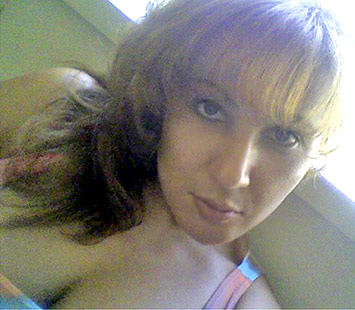 Date this nice looking Brazil girl Juliana from RIO DE JANEIRO B2701