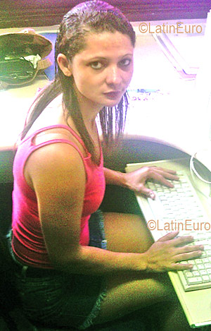 Date this sultry Brazil girl Tiane from BELEM B2968