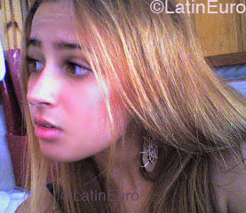 Date this delightful Brazil girl Patricia from NITEROI B3018