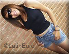 Date this nice looking Brazil girl Vanessa from TAUBATE B3058