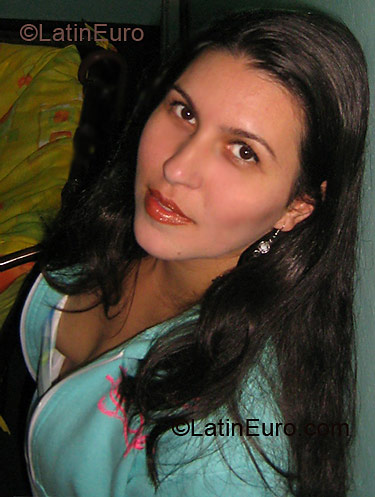 Date this delightful Brazil girl Andreia from PORTO ALEGRE B3142