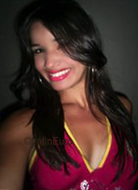 Date this hot Brazil girl Ana from JARAGUA B3164