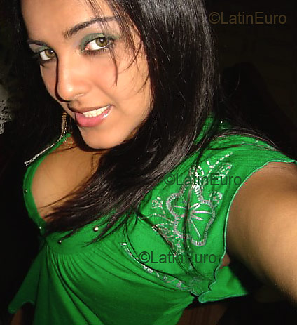 Date this stunning Brazil girl Debora from  B3195