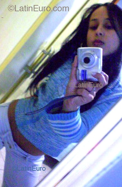 Date this voluptuous Brazil girl Maysa from SAO PAULO B3258