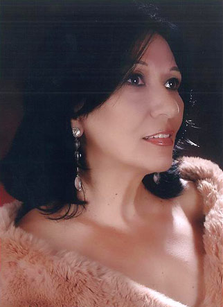 Date this sultry Brazil girl Vania from  B3271