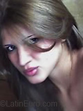 Date this sensual Brazil girl Pamella from  B3348