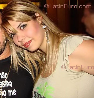 Date this stunning Brazil girl Luana from CARIACICA B3360