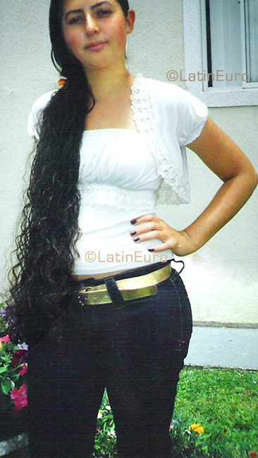 Date this hot Brazil girl Susana from  B3374