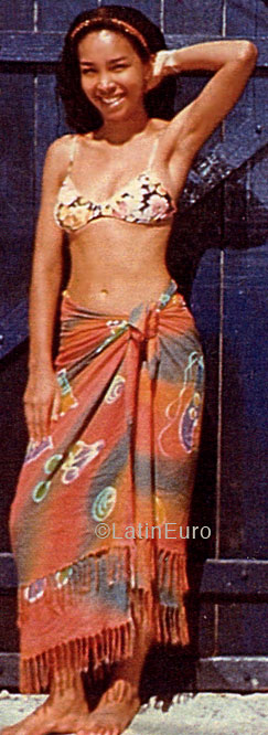 Date this delightful Brazil girl Roberta from SALVADOR B3089