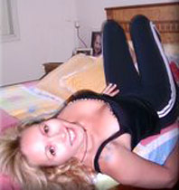 Date this stunning Brazil girl Rubia from PRAIA GRANDE B2704