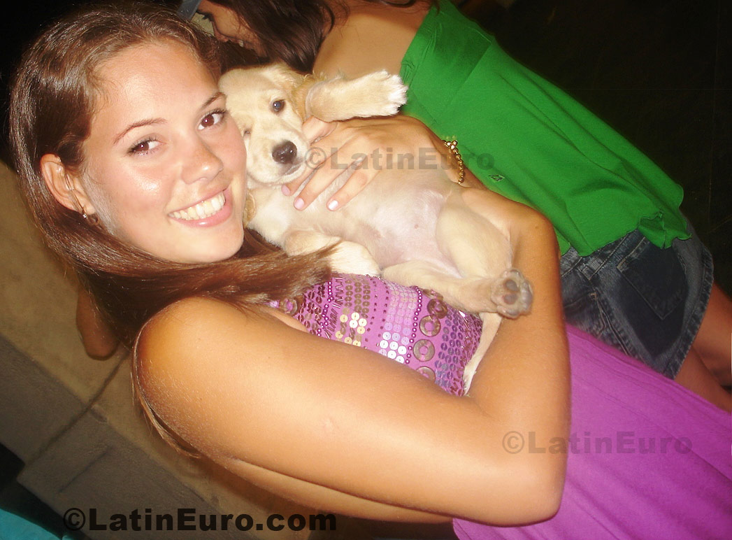 Date this delightful Brazil girl Patricia from Manaus B467