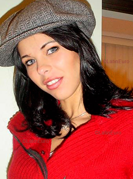 Date this voluptuous Brazil girl Marta from ESTANCIA VELHA B4879