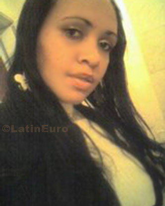 Date this voluptuous Brazil girl Deiseane from Sao Paulo B490