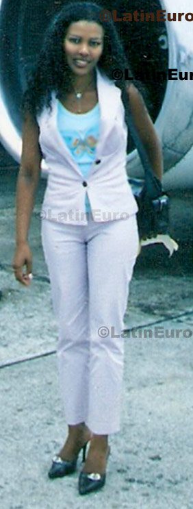 Date this good-looking Brazil girl Zelina from Estreito B535