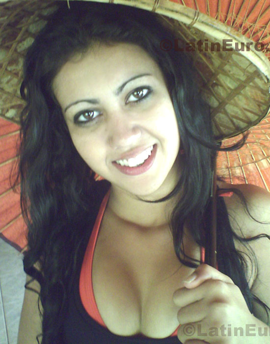 Date this delightful Brazil girl Deise from Sao Jose do Rio Preto B616